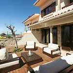 Holiday home With Jacuzzi & Garage By Hostwise *