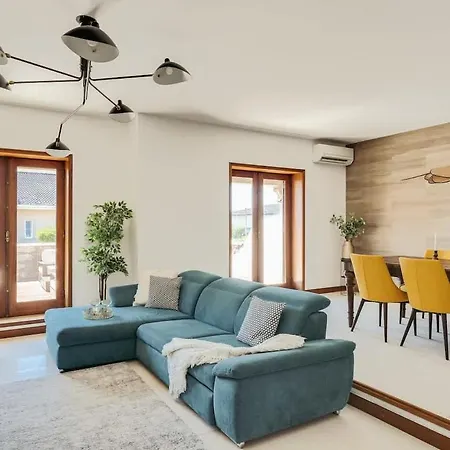 With Jacuzzi & Garage By Hostwise Hébergement de vacances Vila Cha (Porto)