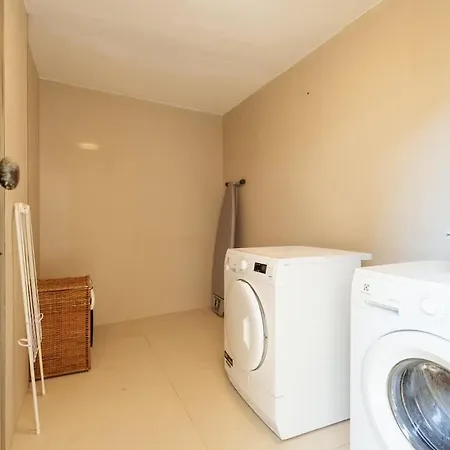 With Jacuzzi & Garage By Hostwise Vila Cha (Porto)
