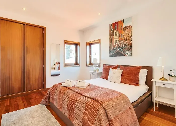 With Jacuzzi & Garage By Hostwise Hébergement de vacances *