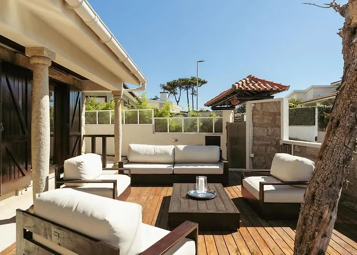 Hébergement de vacances With Jacuzzi & Garage By Hostwise *