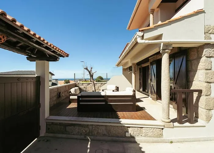 With Jacuzzi & Garage By Hostwise