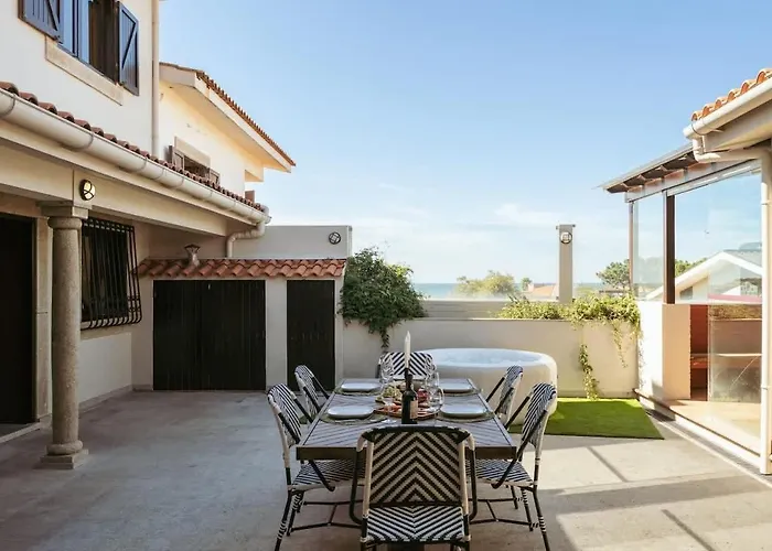 With Jacuzzi & Garage By Hostwise *