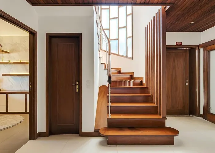 With Jacuzzi & Garage By Hostwise Hébergement de vacances *