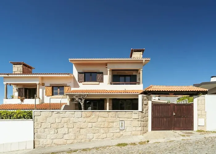 בית נופש With Jacuzzi & Garage By Hostwise *